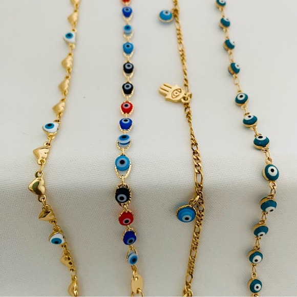 Gold Evil Eye Anklet - Picture 8 of 9